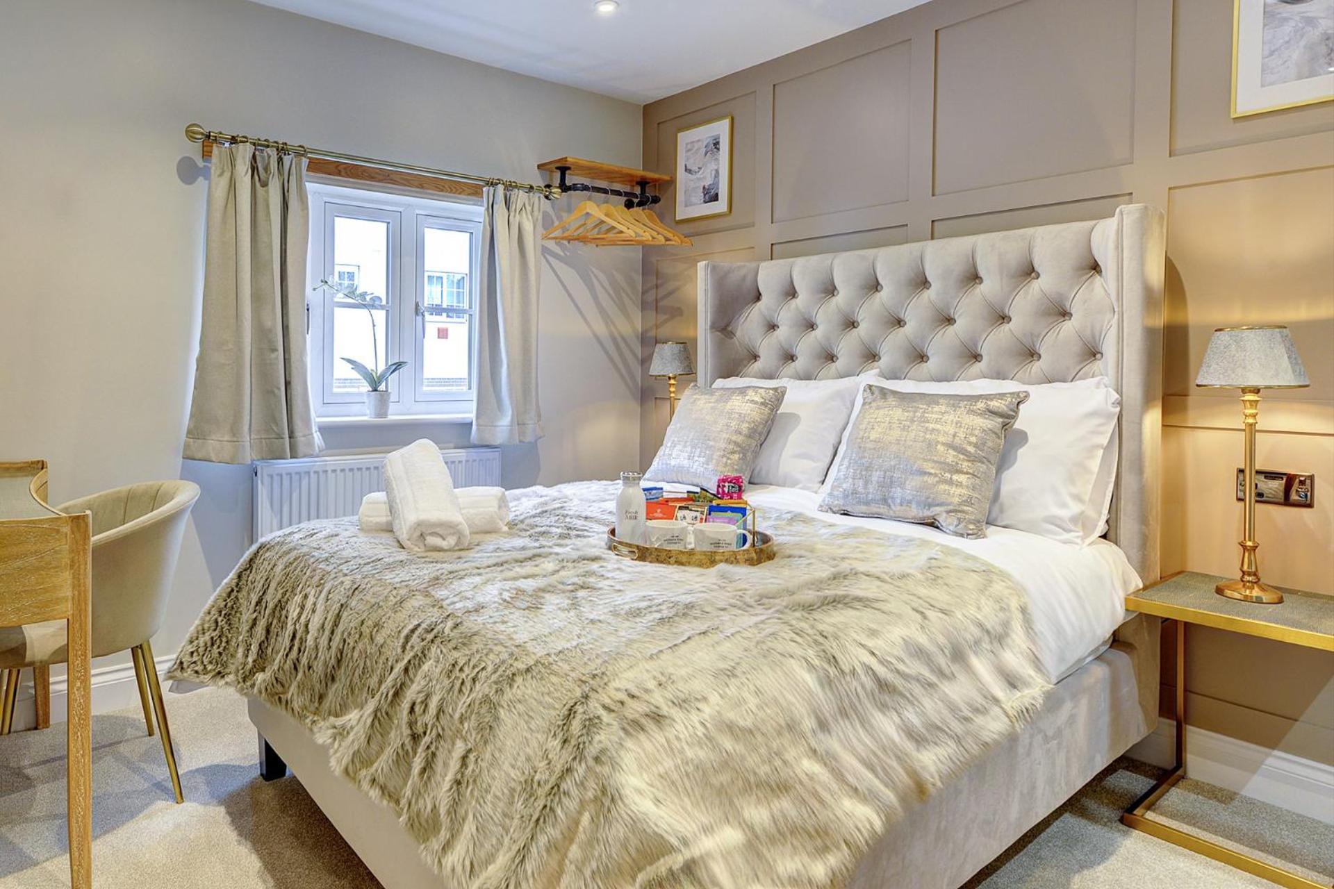 Hotel The Bridge House Henley Exterior foto